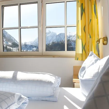 Apartmán Muehle - Including Summercard, Sauna, Kaprun's Largest Private Garden With Panoramic View Kaprun